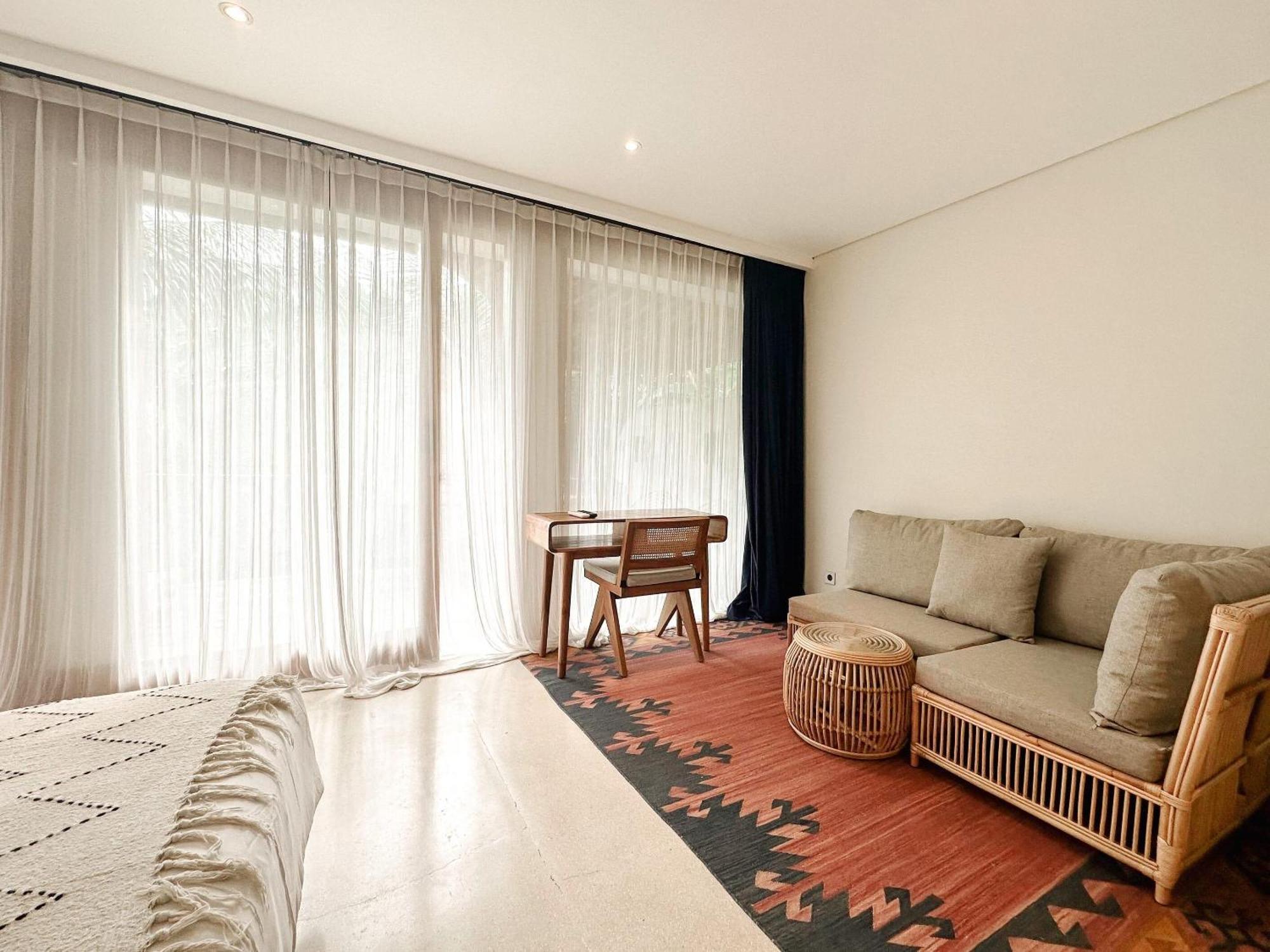 Zin Canggu Resort & Villas Exterior photo