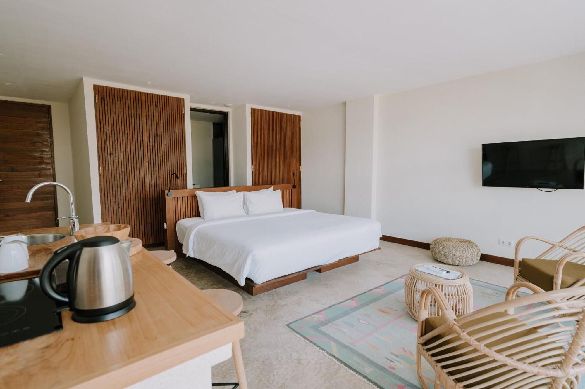 Zin Canggu Resort & Villas Exterior photo